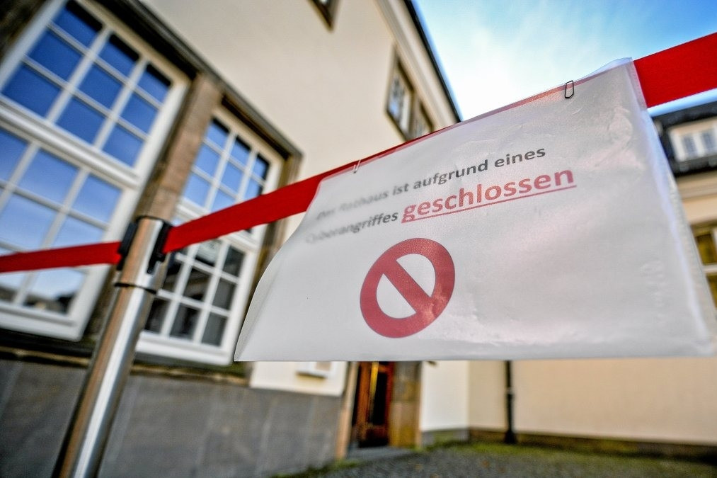 Ngày 'Thứ Hai đen tối' ở Đức: Mã độc làm gián đoạn dịch vụ công ở 70 địa phương